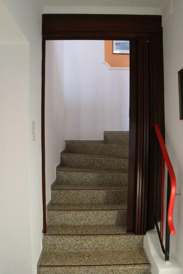 The Lakehouse Villa Neusiedl Am See Wienerstrasse 8 Экстерьер фото